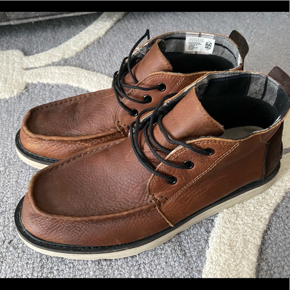 TOMS Men's Waterproof Chukka Boots Brown Size 11